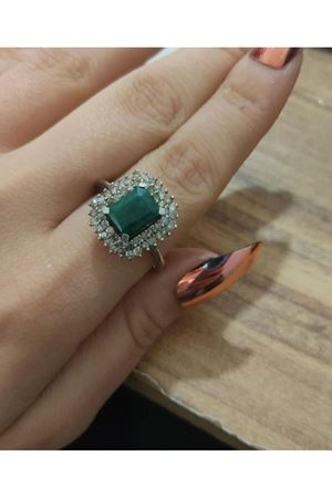 Vintage Tasarım Platin Modeli Pırlanta ve Zümrüt Taşlı Çift Sıralı Anturaj Kare Yüzük