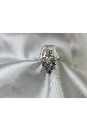 Vintage Tasarım Platin Modeli Mekik Temalı Pırlanta Yüzük