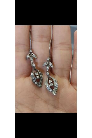 Vintage Tasarım Platin Modeli Küpe 3