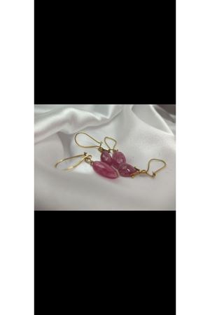 Nadir Bulunan Pembe Safir Küpe