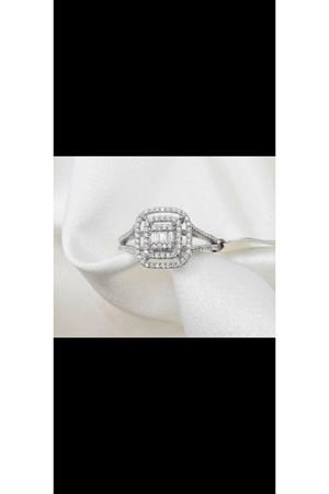 Baget Pırlanta Taşlı Yüzük