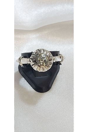 Antika Elmas Taşlı Pilsa Tektaş Yüzük