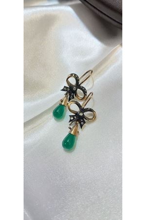 Antika Fiyonk Modeli Ceyt Taşlı Elmas Küpe