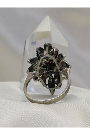 Antika Elmas ve Yakut Taşlı Yapraklı Mekik Yüzük