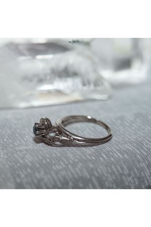 Antika Yarım Salyangoz Yeşil Pırlanta Taşlı Yüzük