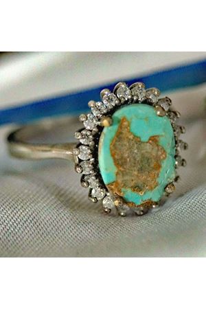 Vintage Tasarım Anturaj Pırlanta Taşlı Arizona Firuzesi Yüzük