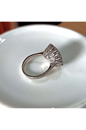 Vintage Tasarım Karahindiba Modeli Pırlanta Yüzük