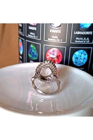 Vintage Tasarım Platin Modeli Damla Temalı Ay Taşlı Pırlanta Yüzük