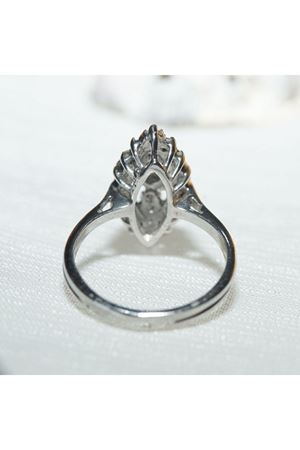 Vintage Tasarım Platin Modeli Mekik Temalı Pırlanta Yüzük