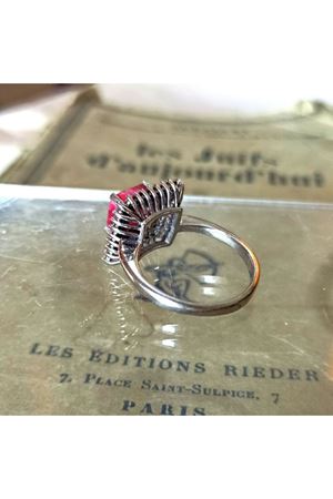 Vintage Tasarım Platin Modeli Pırlanta ve Pembe Safir Taşlı Çift Sıralı Anturaj Kare Yüzük