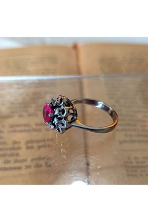 Vintage Tasarım Platin Modeli Yakut Taşlı Anturaj Pırlanta Yüzük