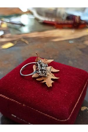 Antika Rüzgar Gülü Modeli Pırlanta Yüzük