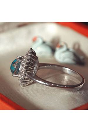 Firuze Anturaj Zühre Yüzük