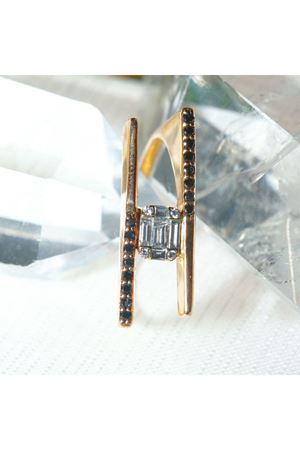 Antika Baget Özel Tasarım Siyah Pırlanta Taşlı Yüzük