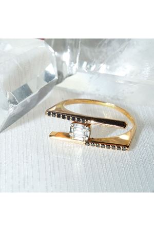 Antika Baget Özel Tasarım Siyah Pırlanta Taşlı Yüzük