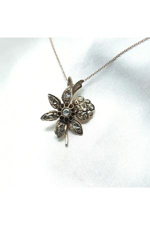 Antika Çiçekli Kolye