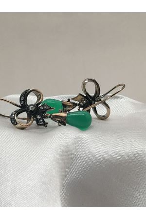 Antika Fiyonk Modeli Ceyt Taşlı Elmas Küpe