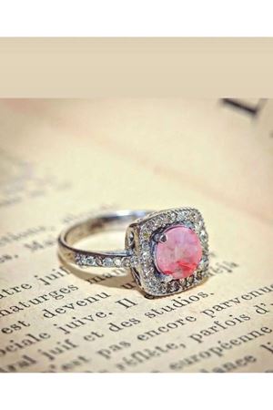 Antika pembe safir oval kare yüzük