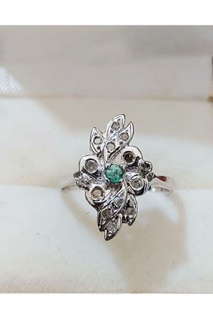 Vintage Tasarım Zümrüt Taşlı Yüzük