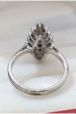 Platin Modeli Vintage Tasarım Safir Yüzük