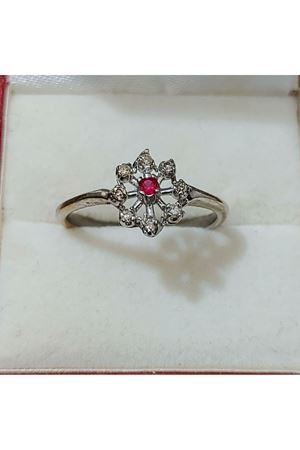 Vintage Tasarım  Çiçek Modeli Yüzük