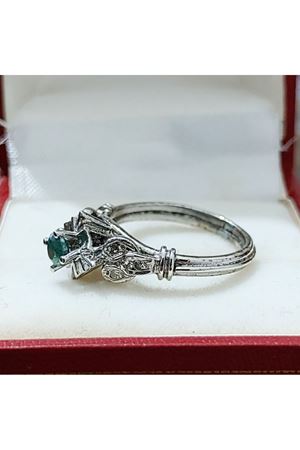 Vintage Tasarım Platin Modeli Zümrüt Pırlanta Yüzük