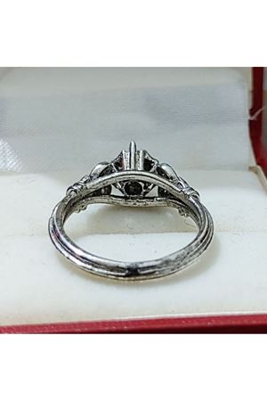 Vintage Tasarım Platin Modeli Zümrüt Pırlanta Yüzük