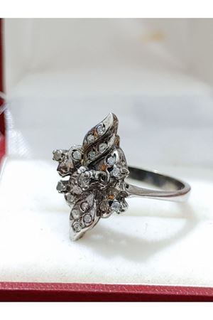 Platin modeli Vintage Tasarım  Yüzük