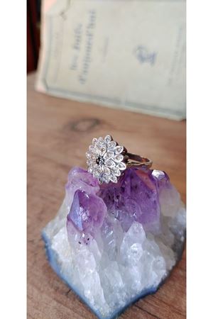 Vintage Tasarım Platin Modeli Yıldız Çiçeği Yüzük