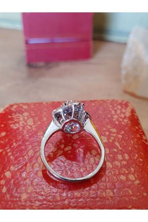 Vintage Tasarım Platin Modeli Pırlanta ve Safir Taşlı Kösem Yüzük