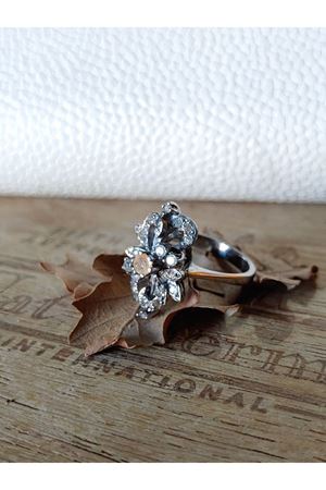 Vintage Tasarım Platin Modeli  Fiyonk Temalı Safir Taşlı