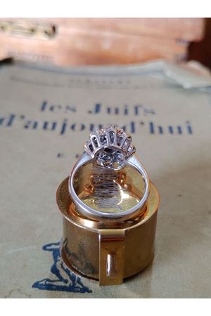 Vintage Tasarım Platin Modeli  Safir Taşlı Anturaj Yüzük