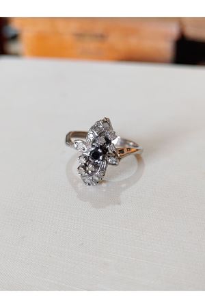 Vintage Tasarım Platin Modeli Safir ve Pırlanta Taşlı Mini Mekik Yüzük