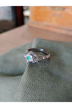 Vintage Tasarım Zümrüt Taşlı Yüzük