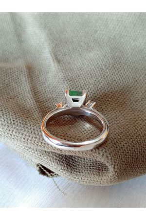 Vintage Tasarım Kare Zümrüt Yüzük
