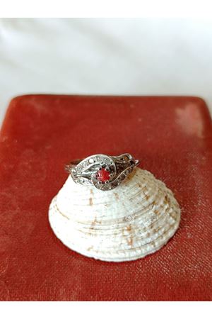 Vintage Tasarım Yakut Taşlı Yüzük