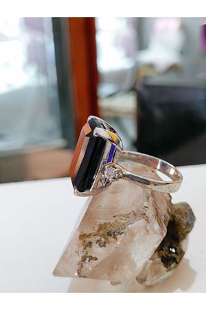 Vintage Tasarım Platin Modeli Büyük Safir Taşlı Pırlanta Yüzük