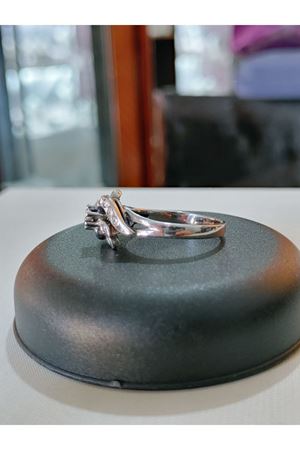 Vintage Tasarım Pırlanta Taşlı Platin Modeli Yapraklı Yüzük