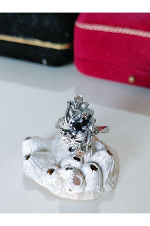 Vintage Tasarım Safir Taşlı Mekik Yüzük