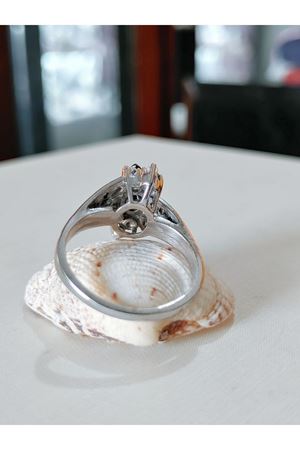 Vintage Tasarım Pırlanta ve Safir Taşlı Yüzük