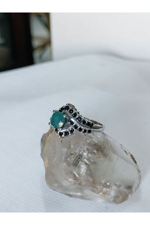 Vintage Tasarım Safir ve Zümrüt Taşlı Salyangoz Yüzük