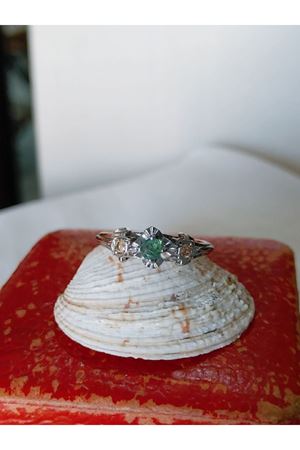 Vintage Tasarım Pırlanta ve Zümrüt Taşlı Yüzük
