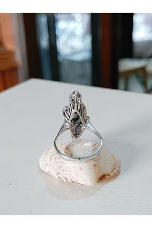 Vintage Tasarım Pırlanta Taşlı Mekik Yüzük