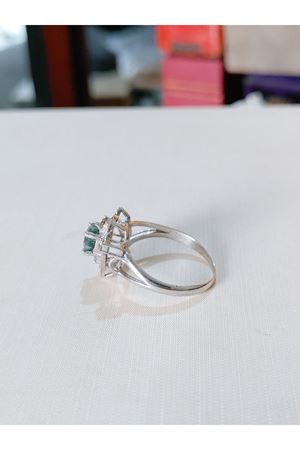 Vintage Tasarım Pırlanta ve Zümrüt Taşlı Yüzük