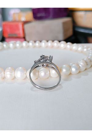 Vintage Tasarım Pırlanta ve Safir Taşlı Yüzük