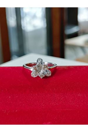 Vintage Tasarım Pırlanta Taşlı Yüzük