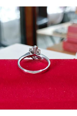 Vintage Tasarım Pırlanta Taşlı Yüzük